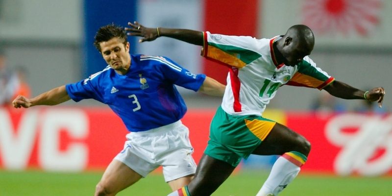 Pháp vs Senegal mới chỉ chạm trán đúng 1 lần